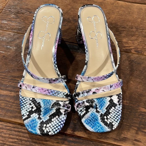 JESSICA SIMPSON WILLMENA SNAKE PRINT STRAPPY HEELED SANDALS - Picture 5 of 13